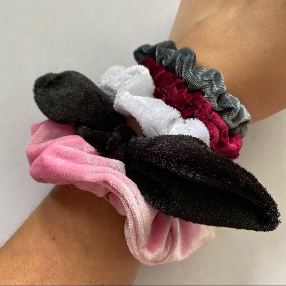 Set of 5 Velvet Scrunchies - Picture 1 of 2